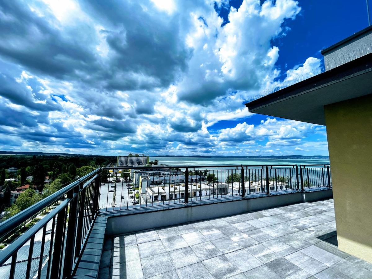 Ellby Apartman - Penthouse - Hostaid Siofok Exterior photo