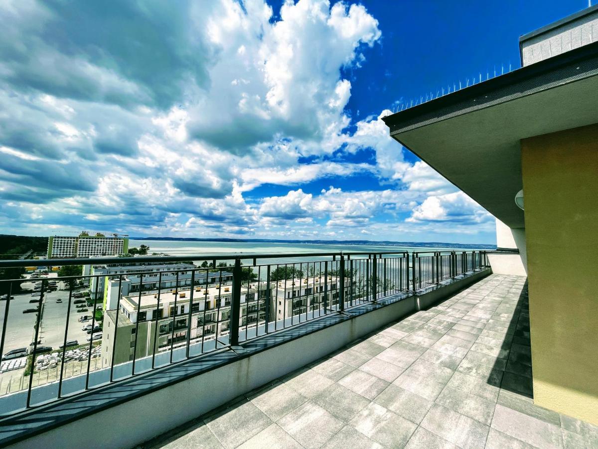 Ellby Apartman - Penthouse - Hostaid Siofok Exterior photo